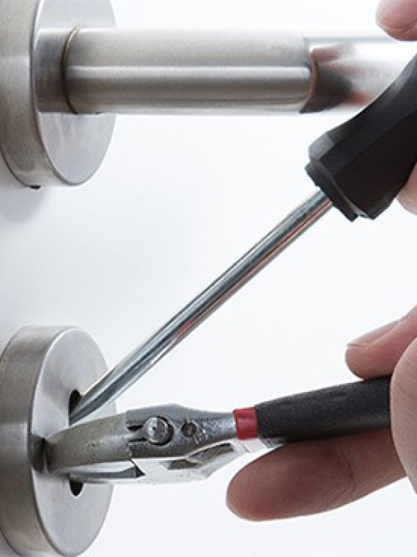 locksmith-services-safetech-security